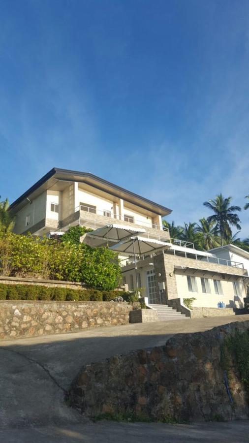 Sunsea Resort 吉马拉斯 外观 照片