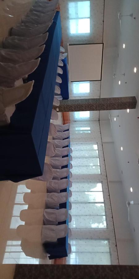 Sunsea Resort 吉马拉斯 外观 照片